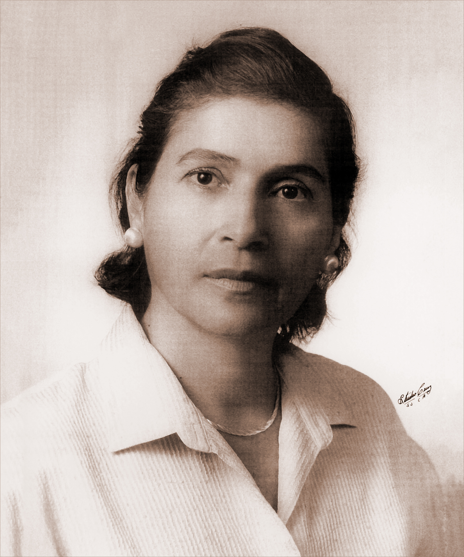 M.Ed. Ana Cecilia Hernández Rodríguez